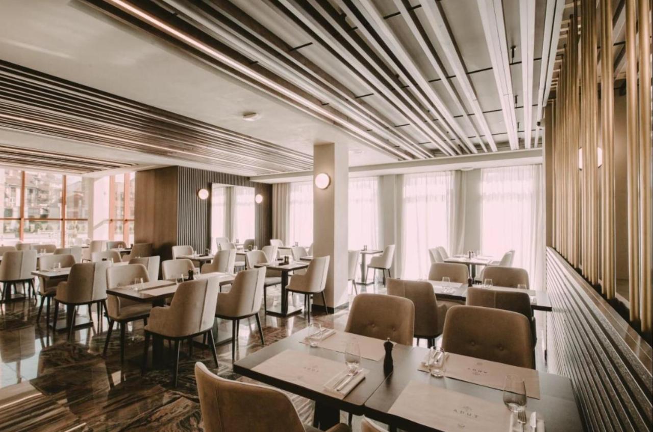 Imperia Apartments วรินรัชกา บานยา ภายนอก รูปภาพ