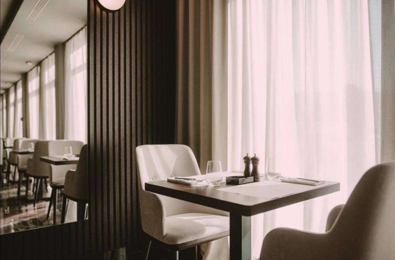 Imperia Apartments วรินรัชกา บานยา ภายนอก รูปภาพ