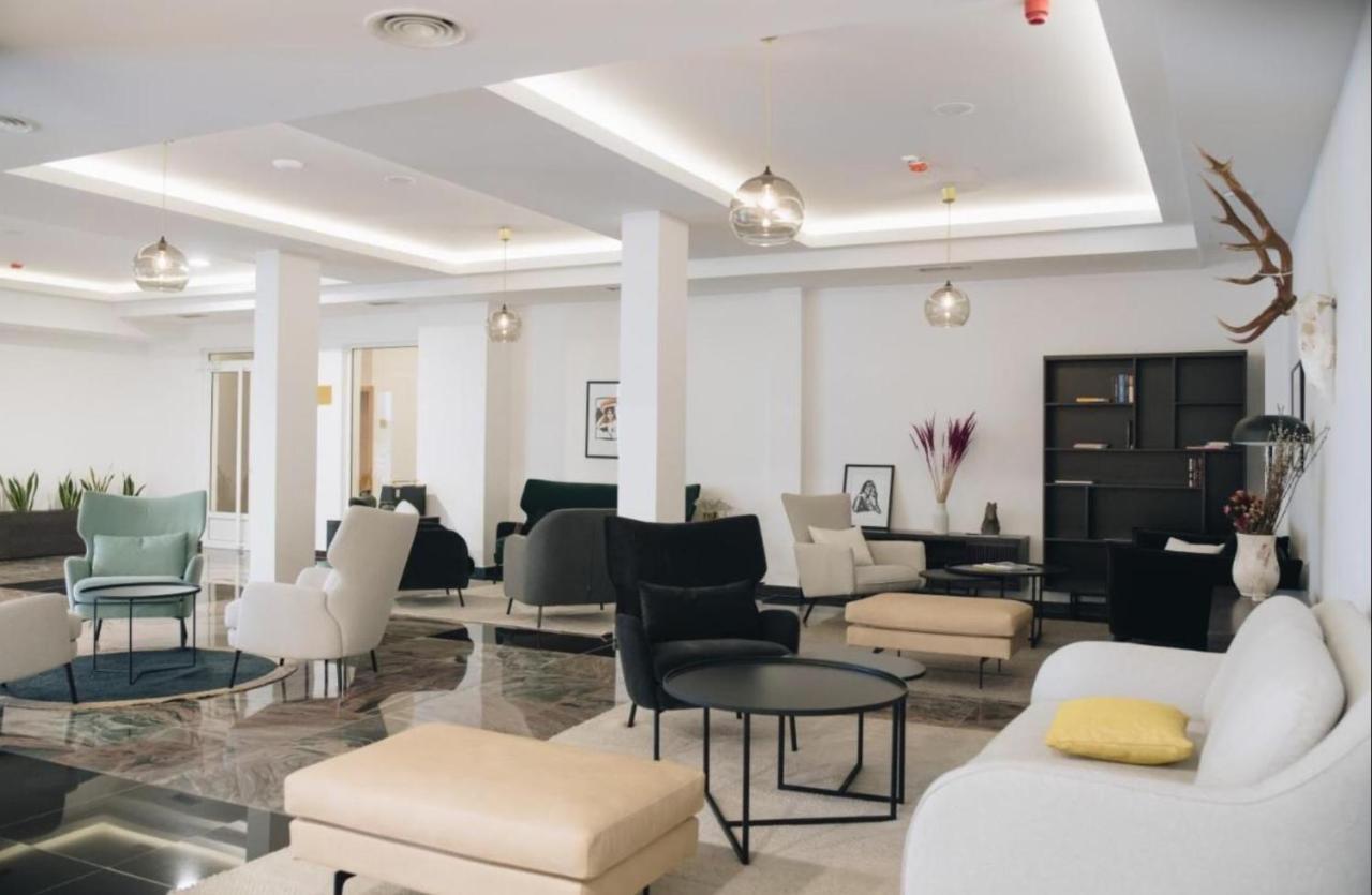 Imperia Apartments วรินรัชกา บานยา ภายนอก รูปภาพ