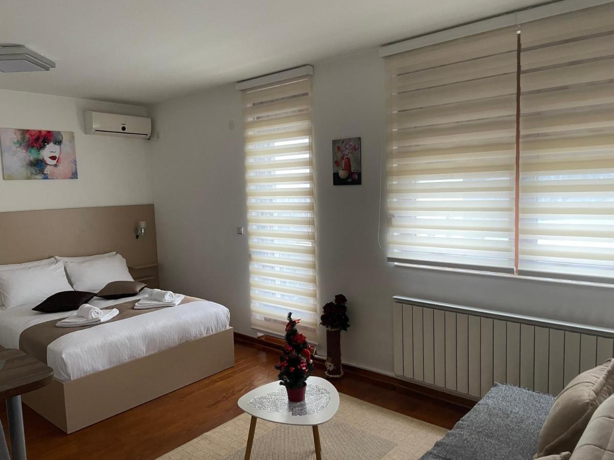 Imperia Apartments วรินรัชกา บานยา ภายนอก รูปภาพ