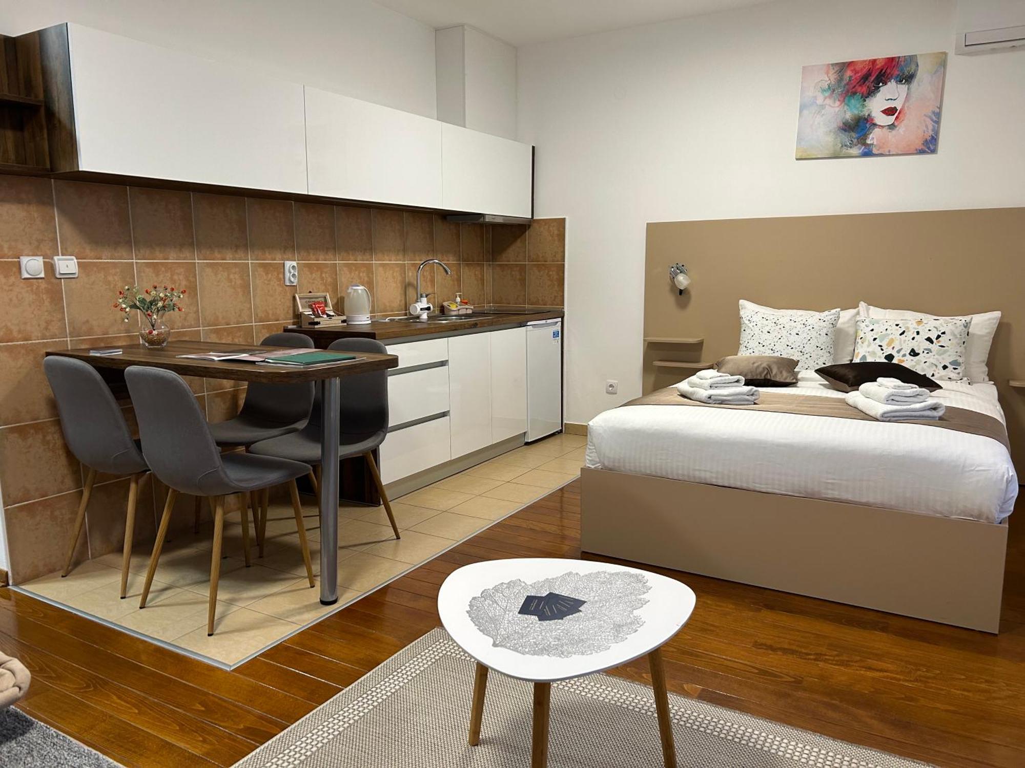 Imperia Apartments วรินรัชกา บานยา ภายนอก รูปภาพ