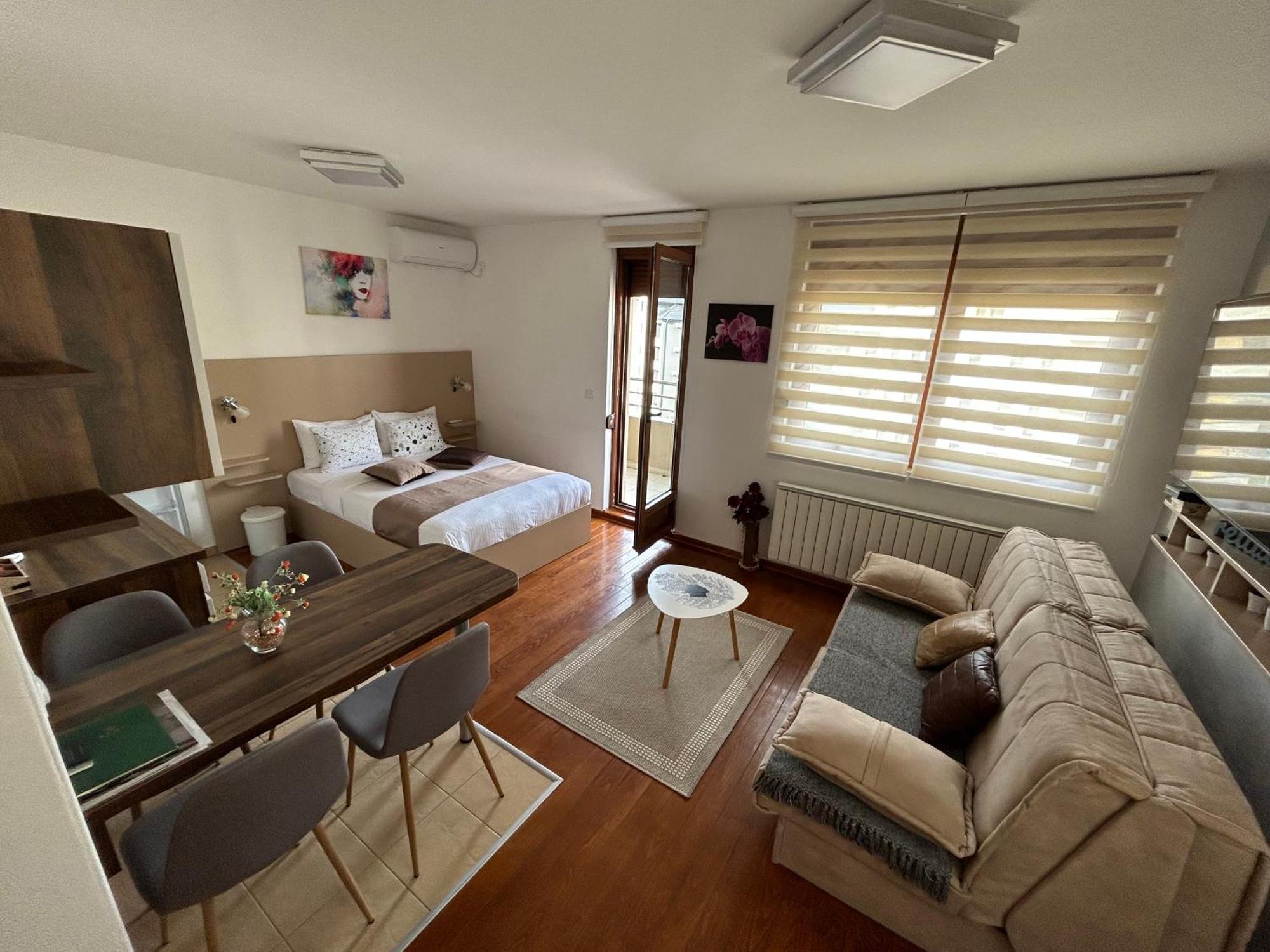 Imperia Apartments วรินรัชกา บานยา ภายนอก รูปภาพ